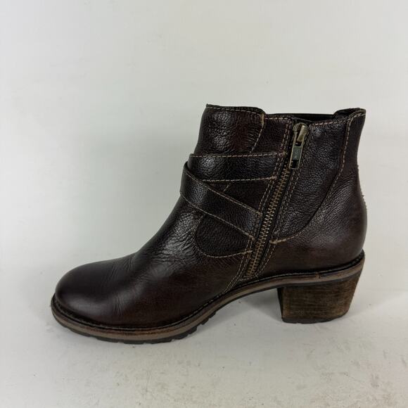 L.L. Bean Boots Womens 6.5 Brown Leather Buckle Side Zip Round Toe Ankle Booties - Picture 6 of 10